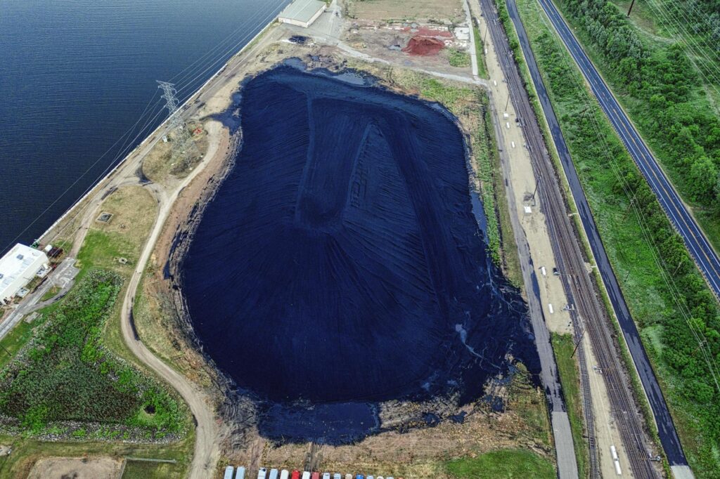 An aerial view of a coal plant in Nevada, highlighting its infrastructure. — Nevada energy mix
