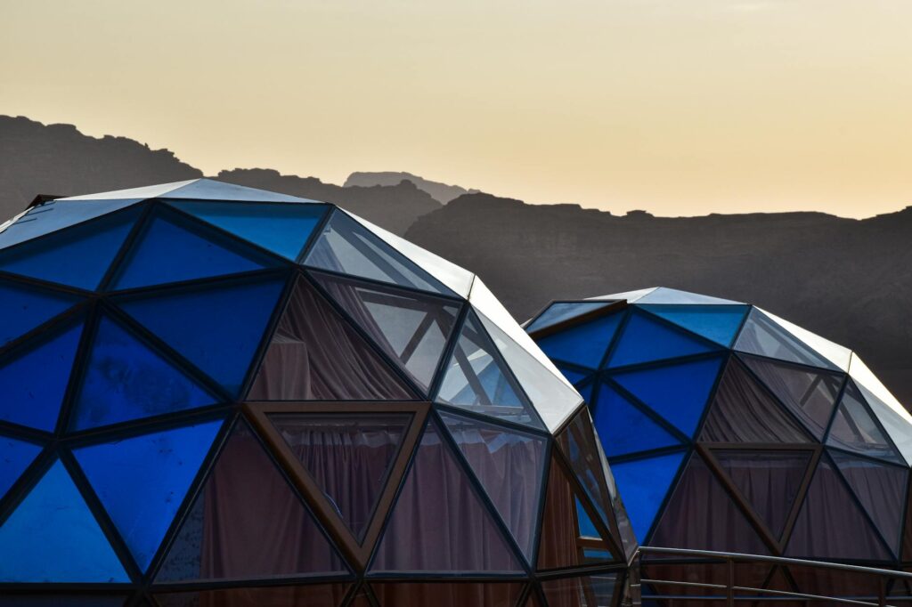 Visitors enjoying eco-friendly accommodations in Nevada. — Nevada energy policy tourism impact