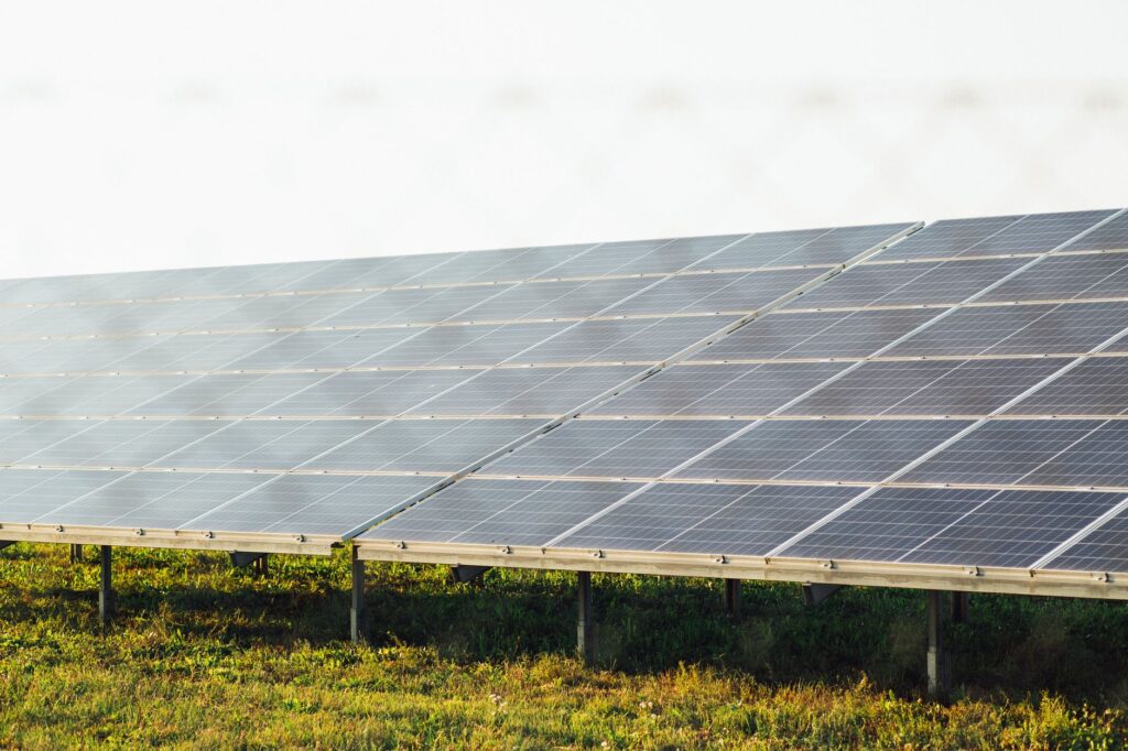 A chart comparing the environmental impact of oil production versus renewable energy sources. — modern oil production en…