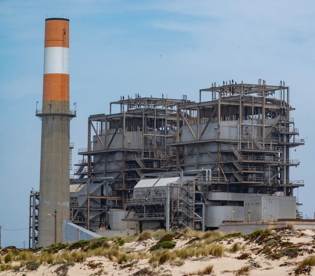 A photo of a natural gas power plant in Nevada, illustrating the natural gas vs renewable energy debate.