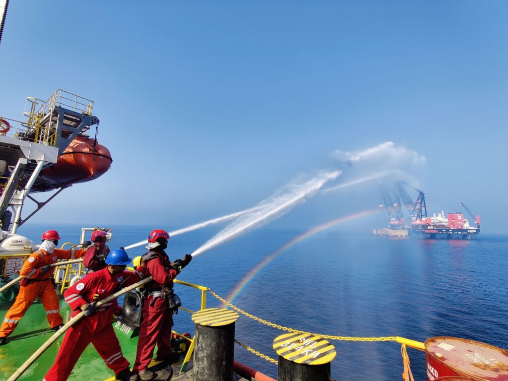 A responsible oil production site with eco-friendly practices in action. — modern oil production environment