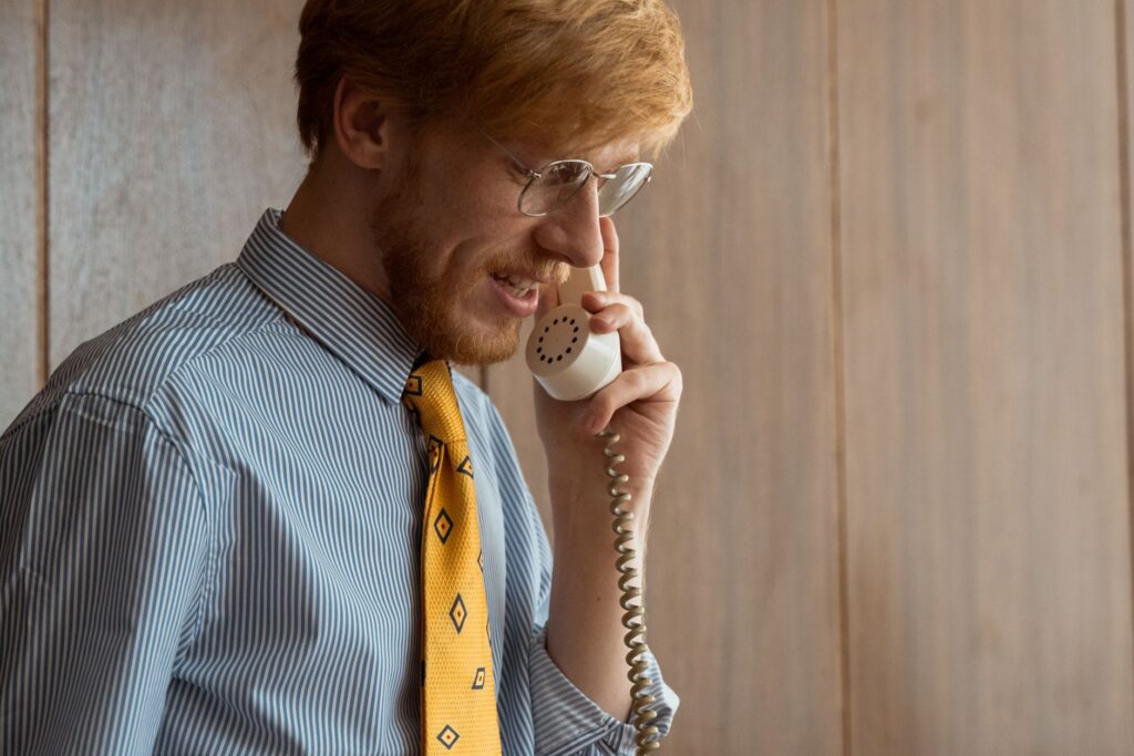 A close-up of a volunteer making phone calls for Paul’s campaign. — support Paul For Nevada