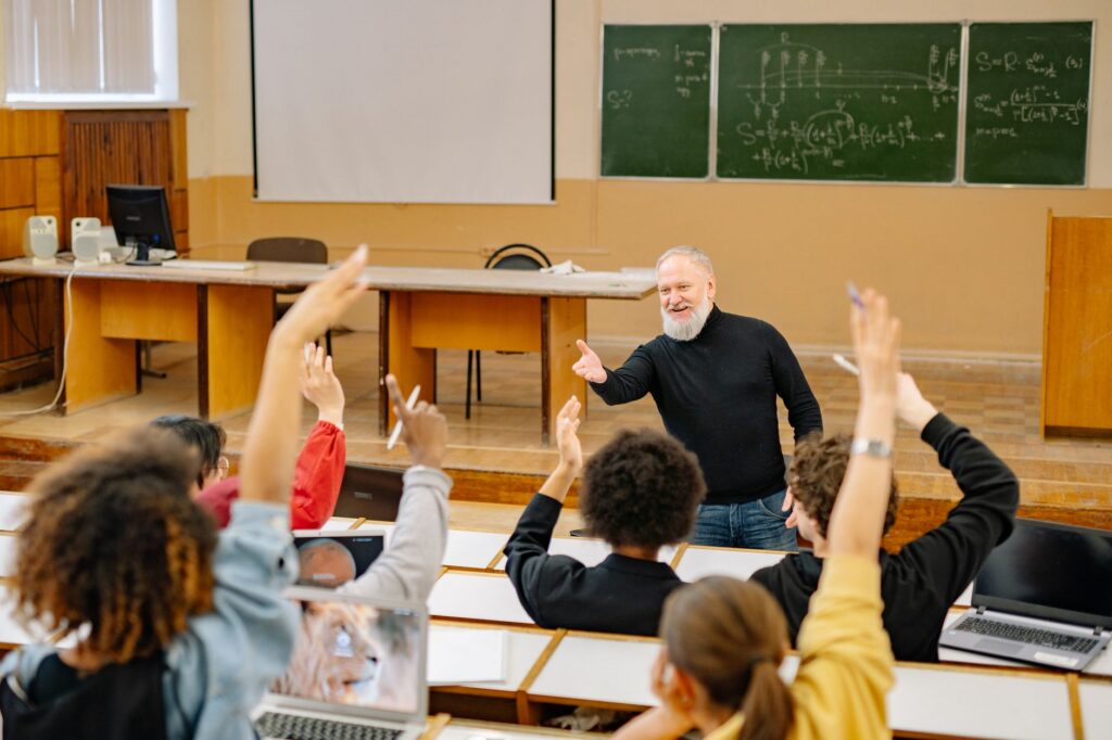 An image depicting Nevada's educational institutions involved in the reform initiatives. — Paul For Nevada policies