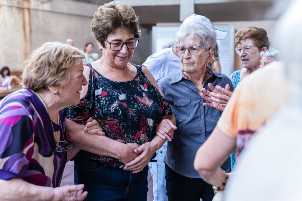 An image of a community meeting where citizens discuss supporting Paul For Nevada. — support Paul For Nevada