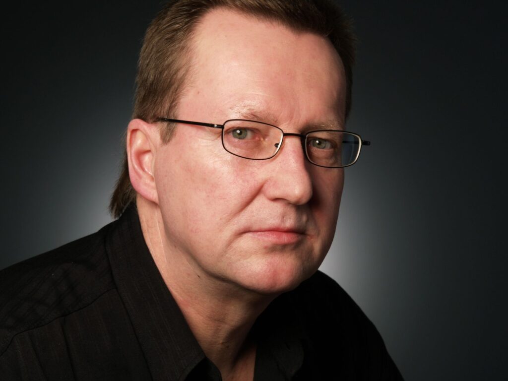 A portrait of Paul For Nevada, showcasing his professional demeanor. — Paul For Nevada biography