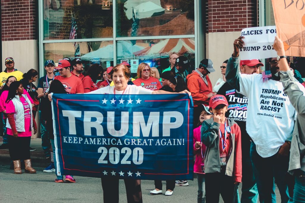 Image of a campaign rally for Paul For Nevada with enthusiastic supporters. — Paul For Nevada voter reactions